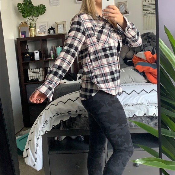 Flannel - Picture 3 of 3